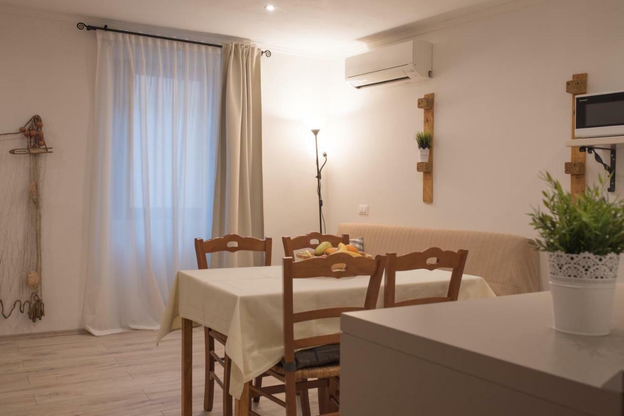 Apartment Vale Rovinj Bagian luar foto