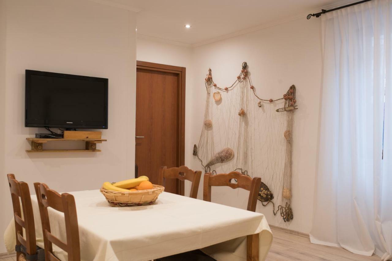 Apartment Vale Rovinj Bagian luar foto